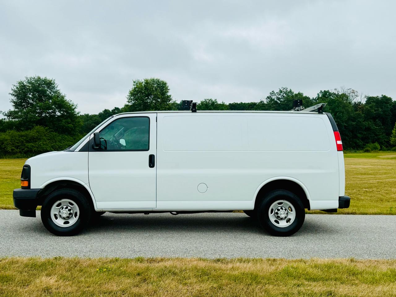 2017 Chevrolet Express 2500 Cargo