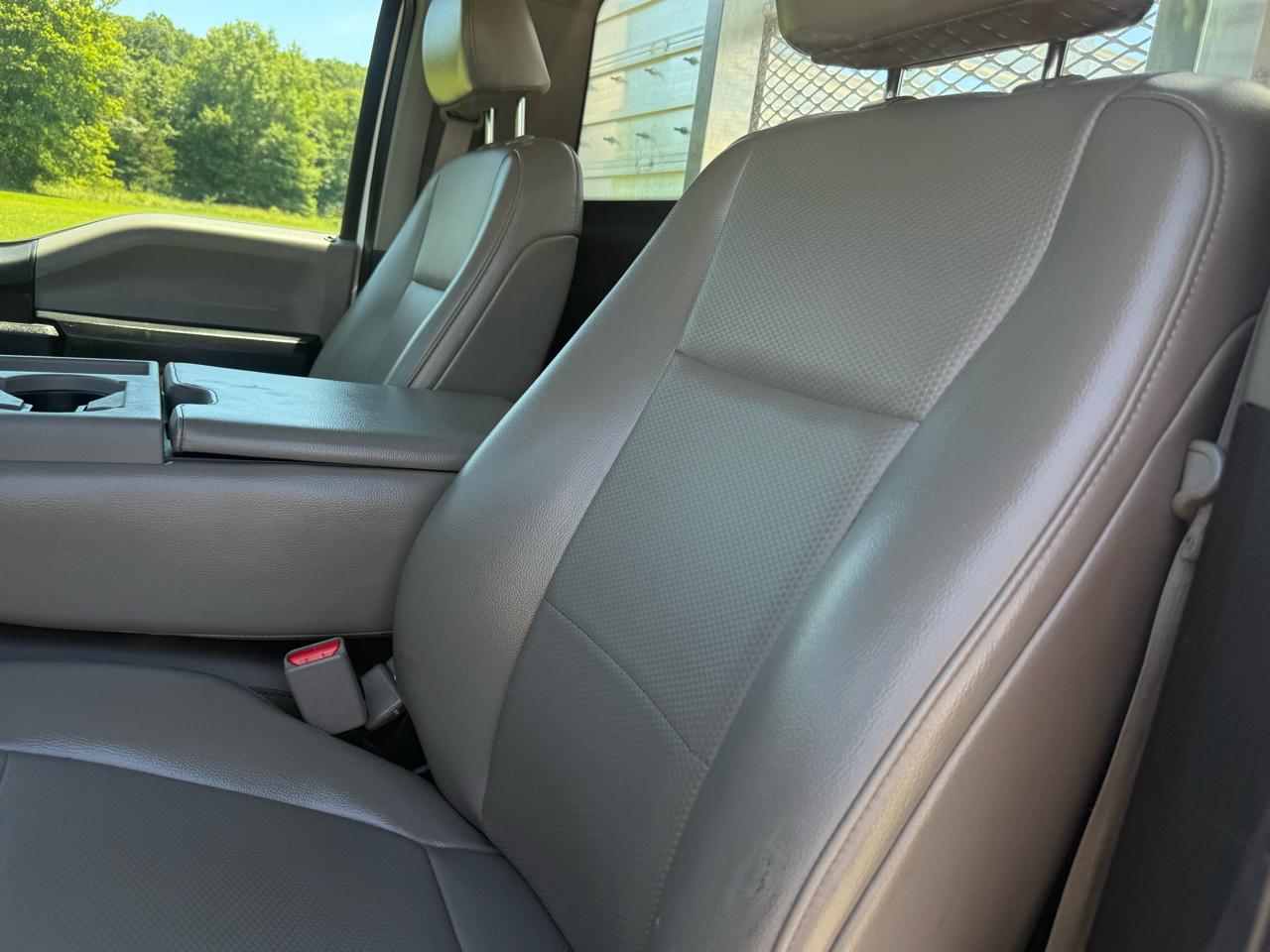 Ford F-350 SD XL DRW 2WD 2017