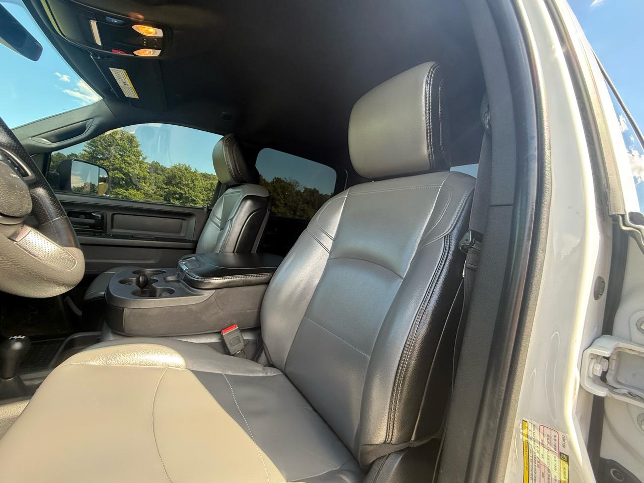 RAM 2500 Tradesman Crew Cab LWB 4WD 2022