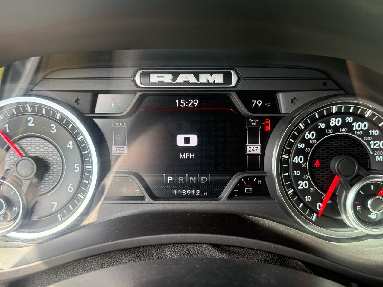RAM 2500 Tradesman Crew Cab LWB 4WD 2022