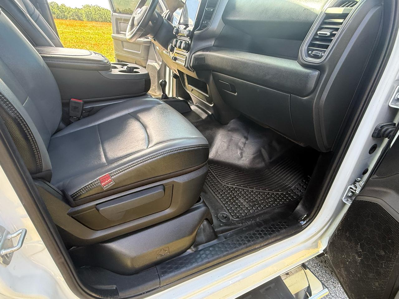 RAM 2500 Tradesman Crew Cab LWB 4WD 2022