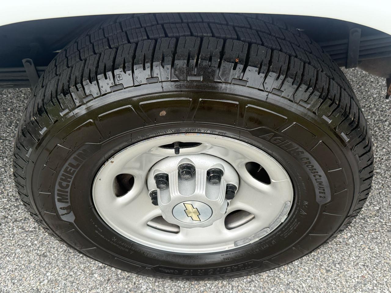Chevrolet Express G3500 139" 2022