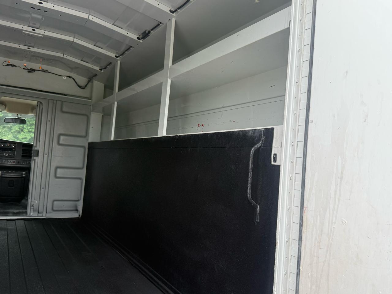 Chevrolet Express G3500 139" 2022