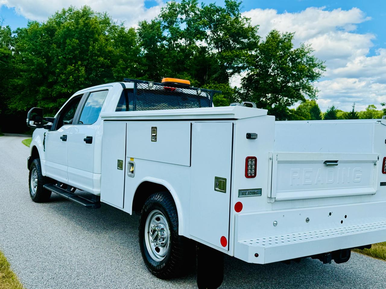 Ford F-250 SD XL Crew Cab 4WD 2022
