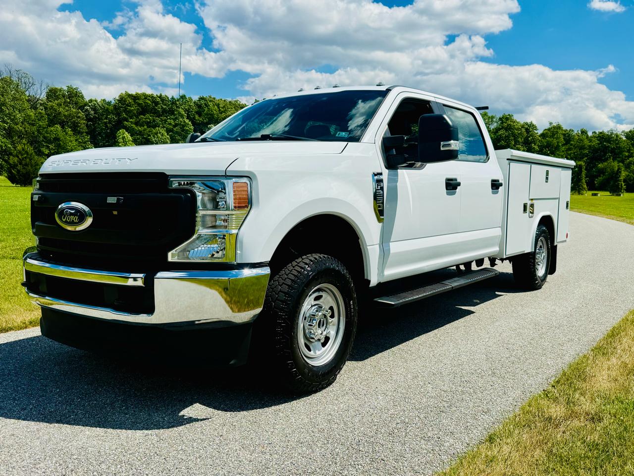 2022 Ford F-250 SD XL Crew Cab 4WD
