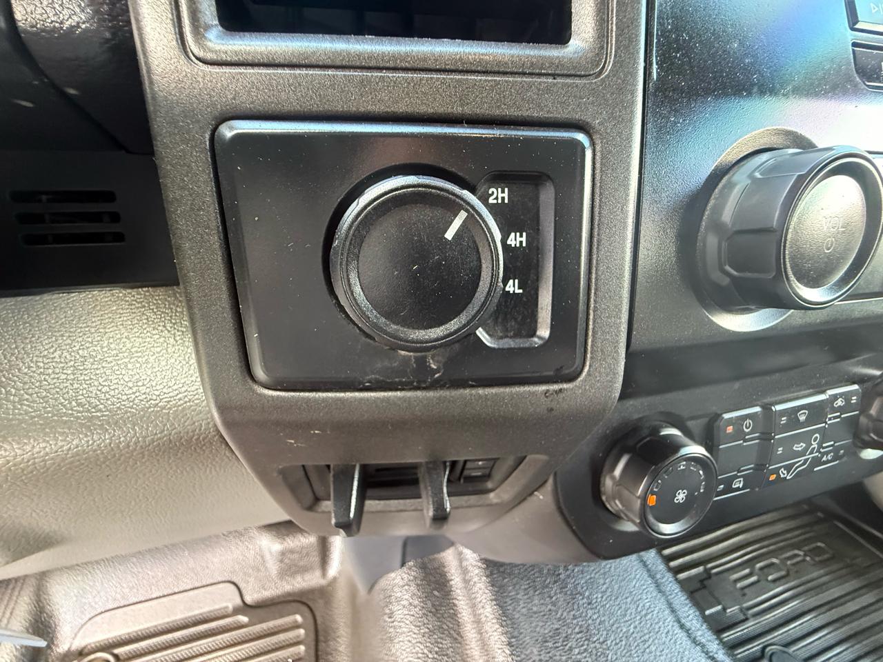 Ford F-250 SD XL Crew Cab 4WD 2022