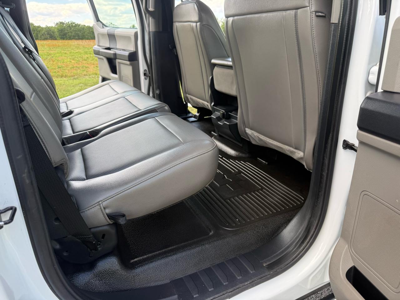 Ford F-250 SD XL Crew Cab 4WD 2022