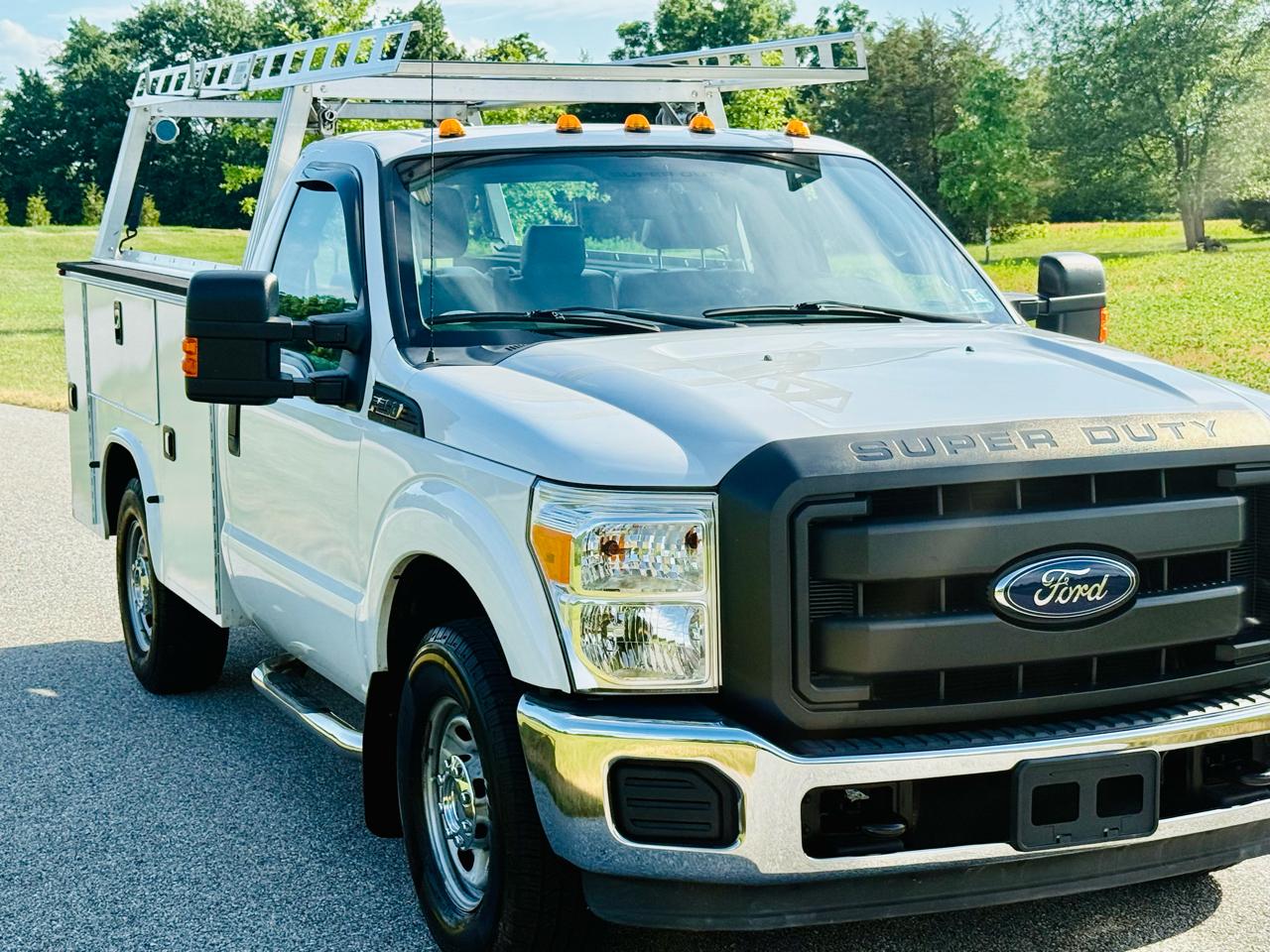 Ford F-250 SD XLT 2WD 2016