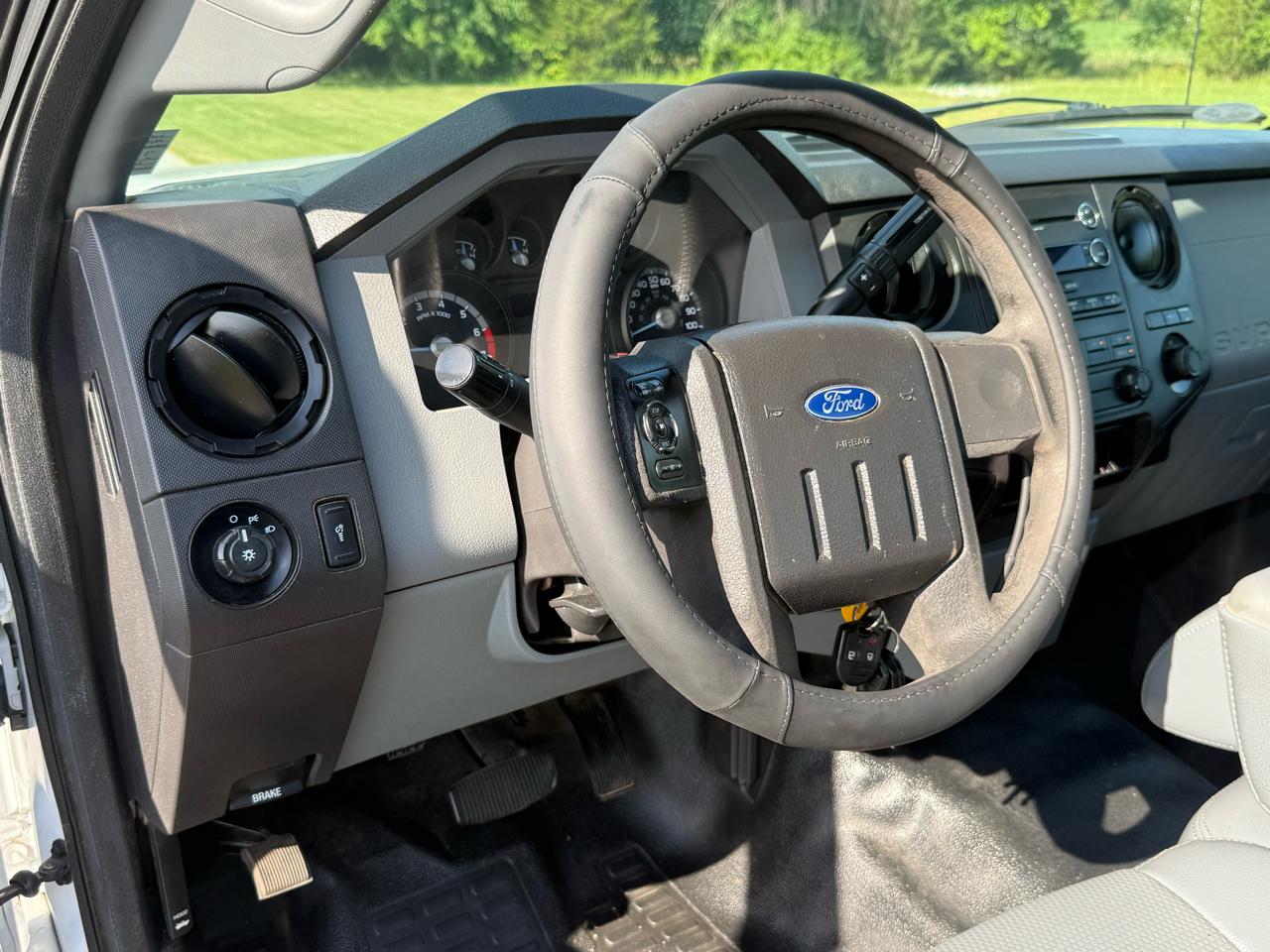 Ford F-250 SD XLT 2WD 2016