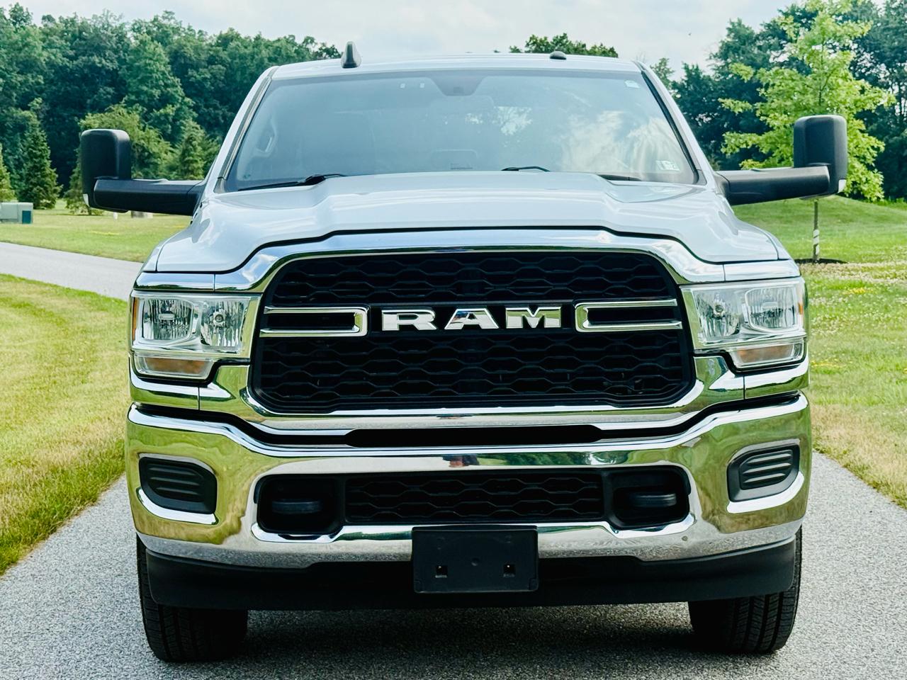 RAM 2500 Tradesman Crew Cab LWB 4WD 2022