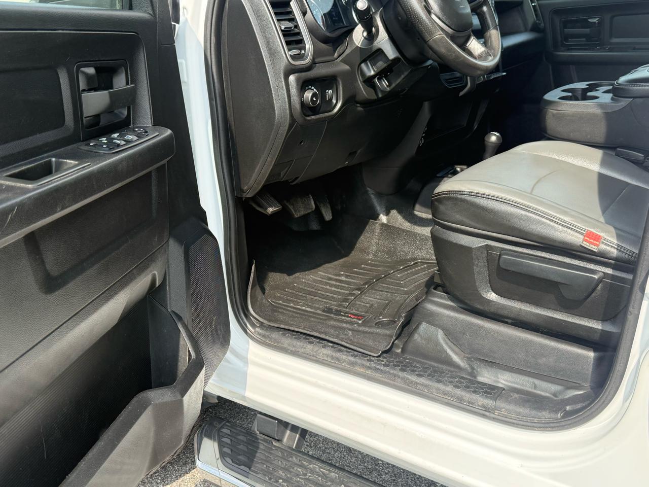 RAM 2500 Tradesman Crew Cab LWB 4WD 2022