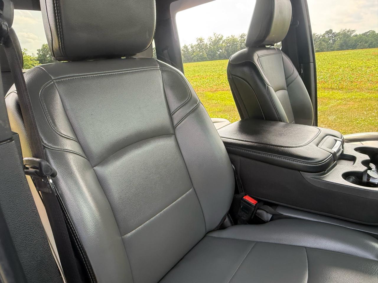 RAM 2500 Tradesman Crew Cab LWB 4WD 2022