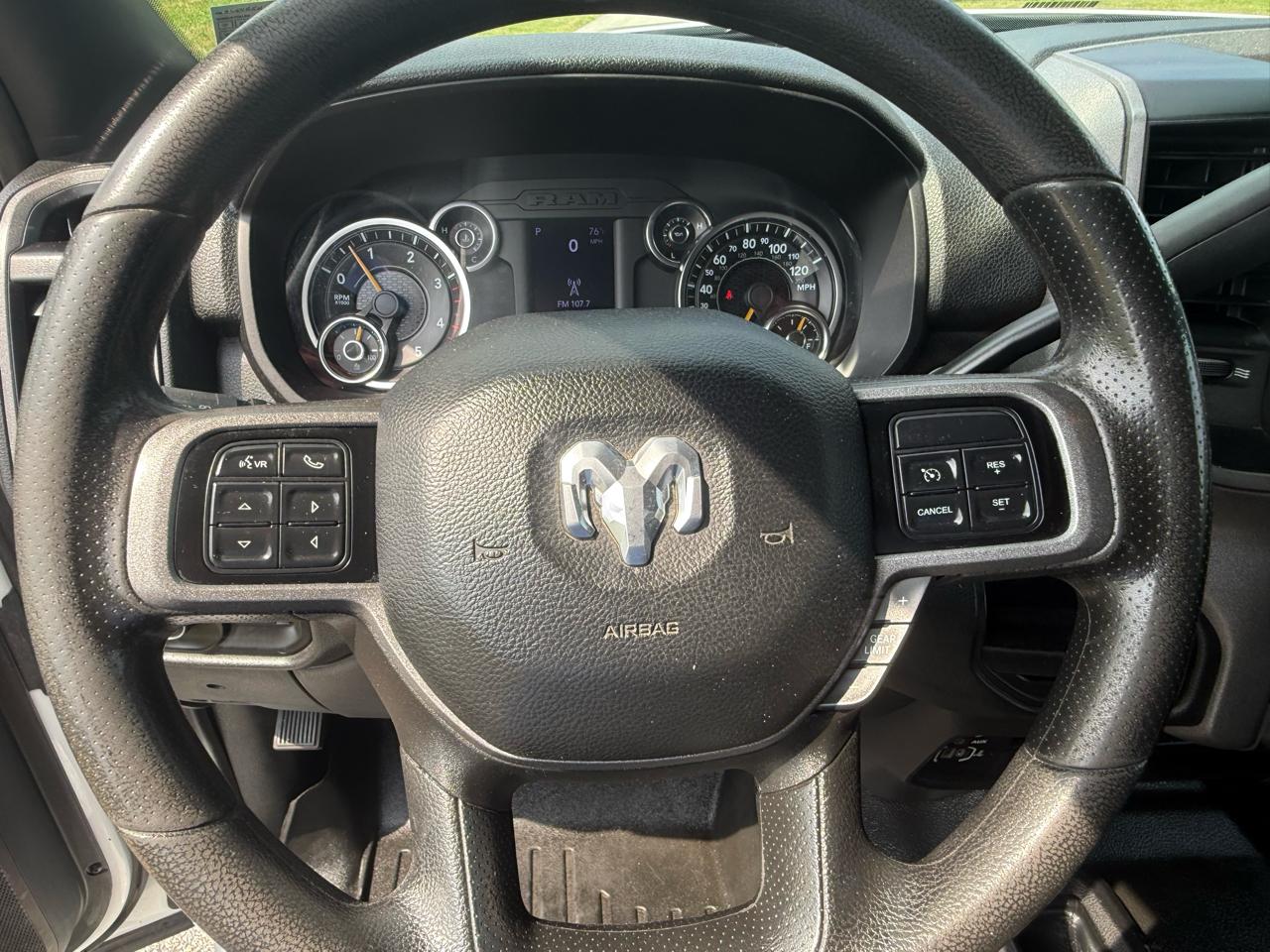 RAM 2500 Tradesman Crew Cab LWB 4WD 2022