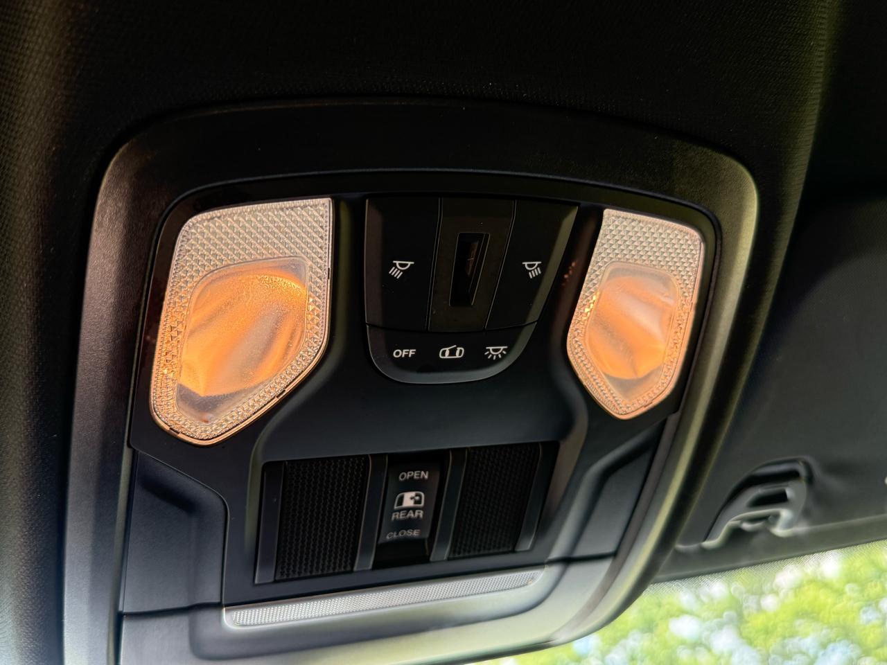 RAM 2500 ST Crew Cab LWB 4WD 2022