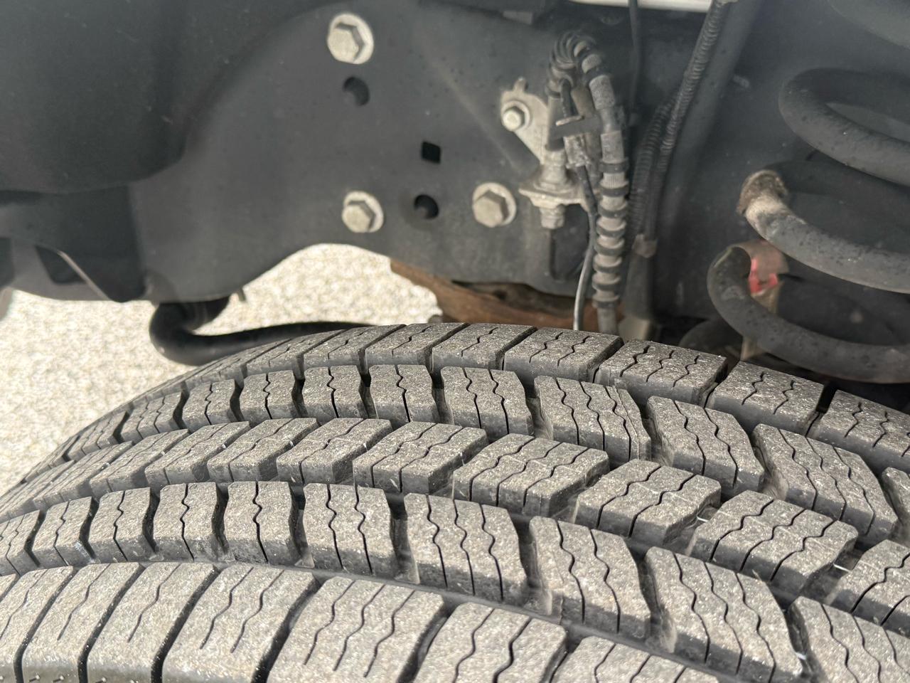 Ford F-350 SD XL SuperCab 4WD 2023