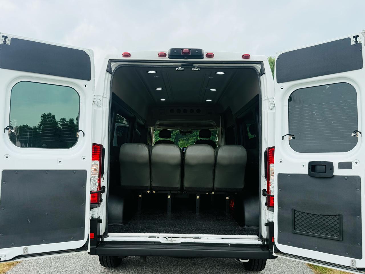 RAM Promaster 2500 High Roof Window Van 2022