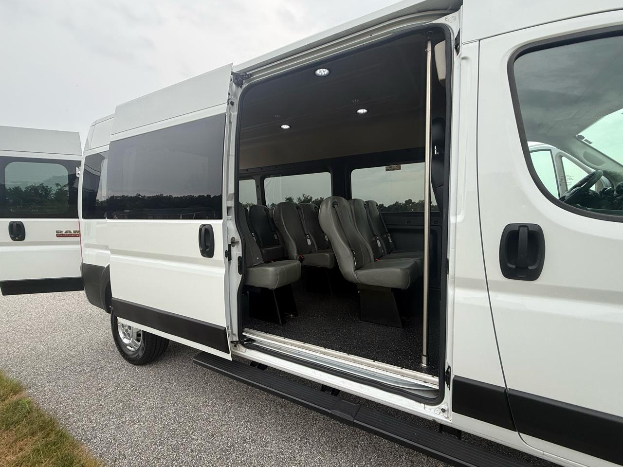 RAM Promaster 2500 High Roof Window Van 2022