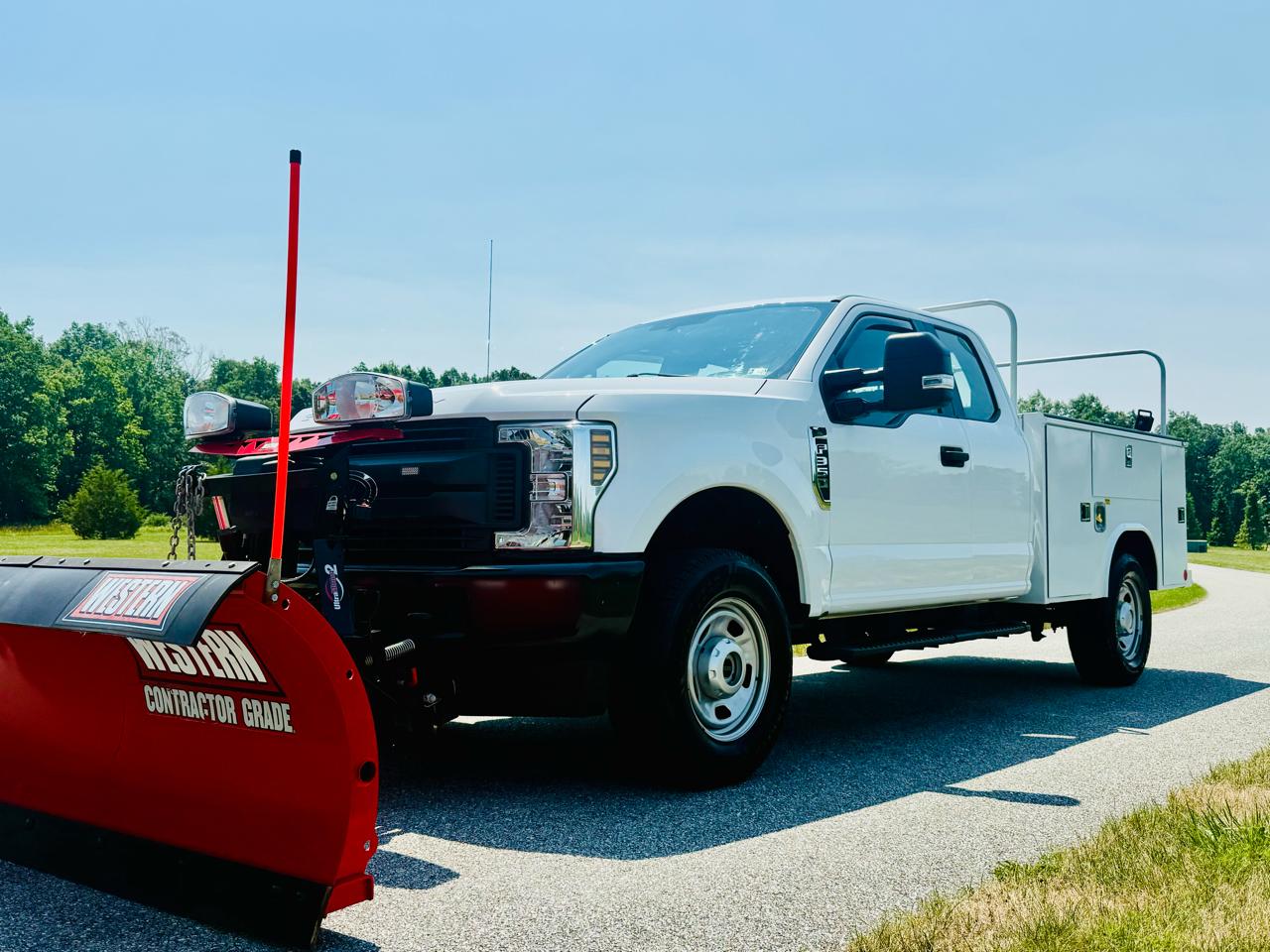 2018 Ford F-350 SD XL SuperCab 4WD