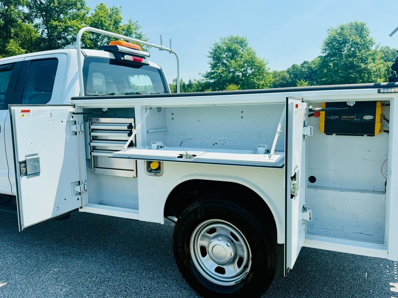 Ford F-350 SD XL SuperCab 4WD 2018
