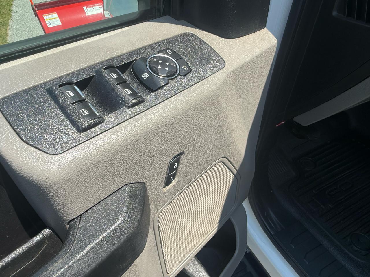 Ford F-350 SD XL SuperCab 4WD 2018