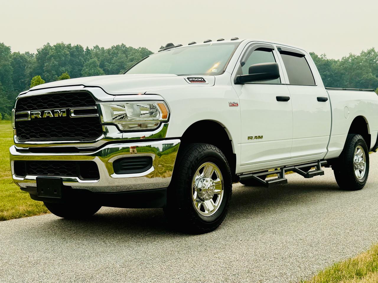 2021 RAM 2500 Tradesman Crew Cab SWB 4WD