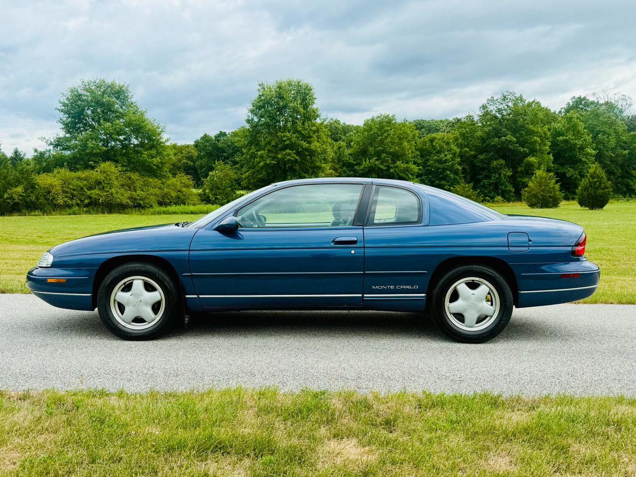 Chevrolet Monte Carlo LS 1997