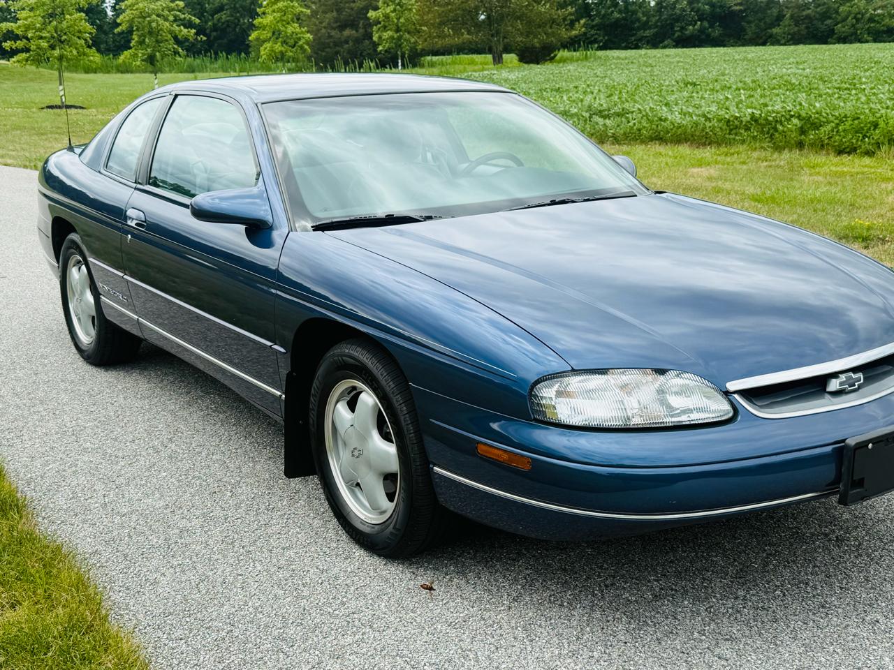 Chevrolet Monte Carlo LS 1997