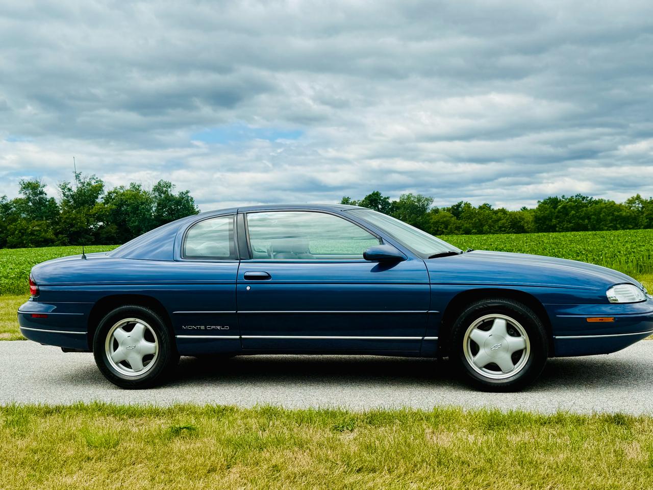 Chevrolet Monte Carlo LS 1997