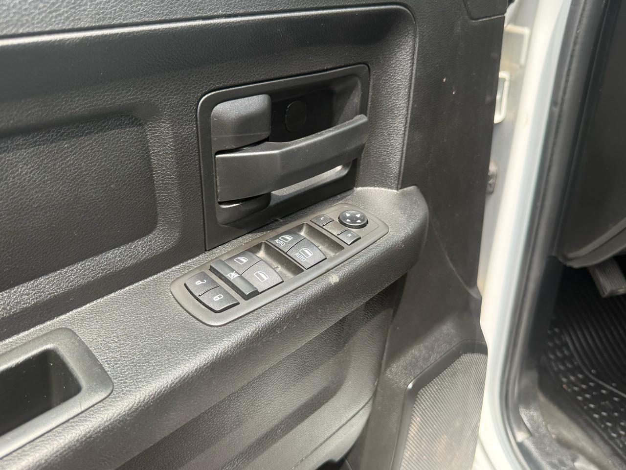 RAM 3500 ST Crew Cab LWB 4WD 2021