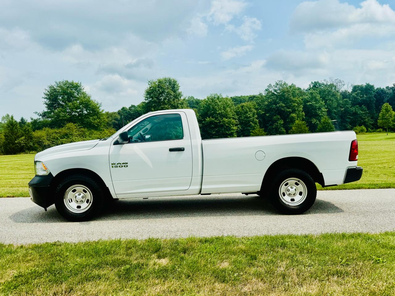 RAM 1500 Tradesman Regular Cab LWB 2WD 2018