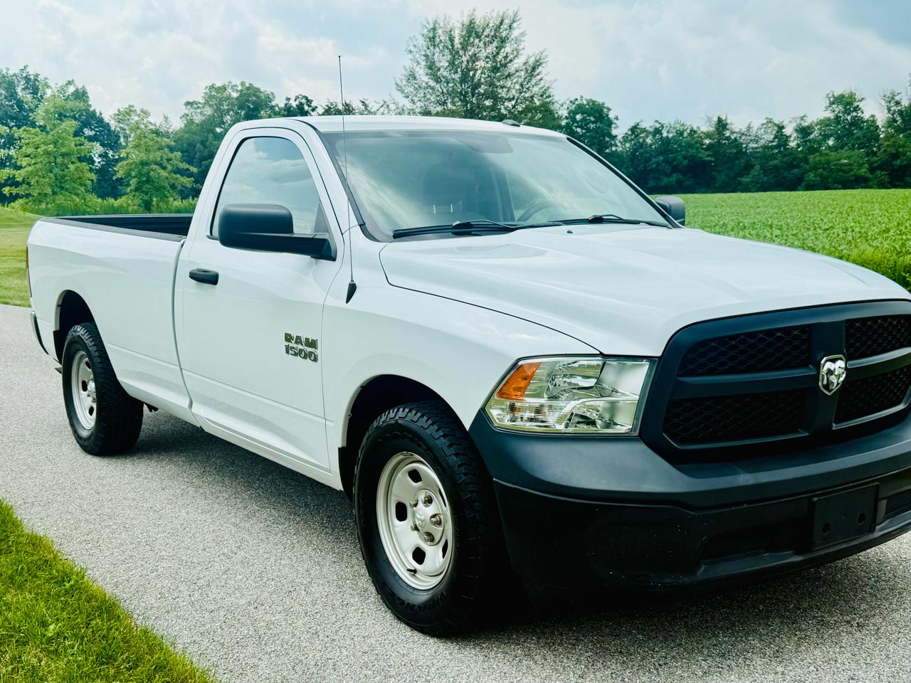 RAM 1500 Tradesman Regular Cab LWB 2WD 2018