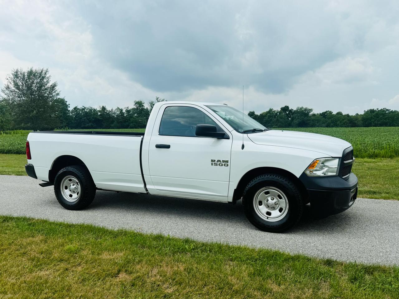 RAM 1500 Tradesman Regular Cab LWB 2WD 2018