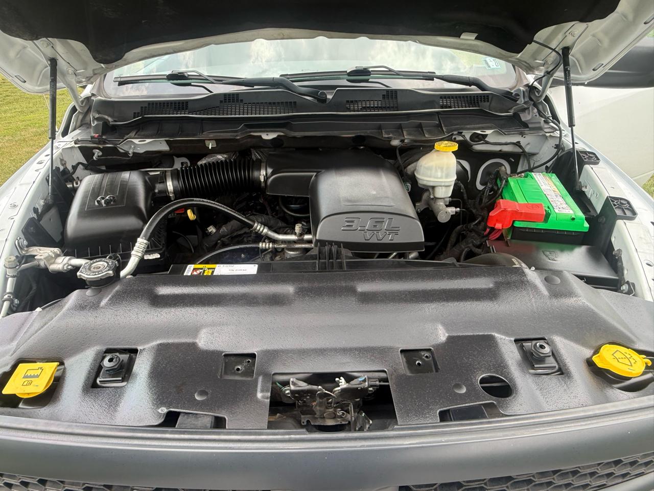 RAM 1500 Tradesman Regular Cab LWB 2WD 2018