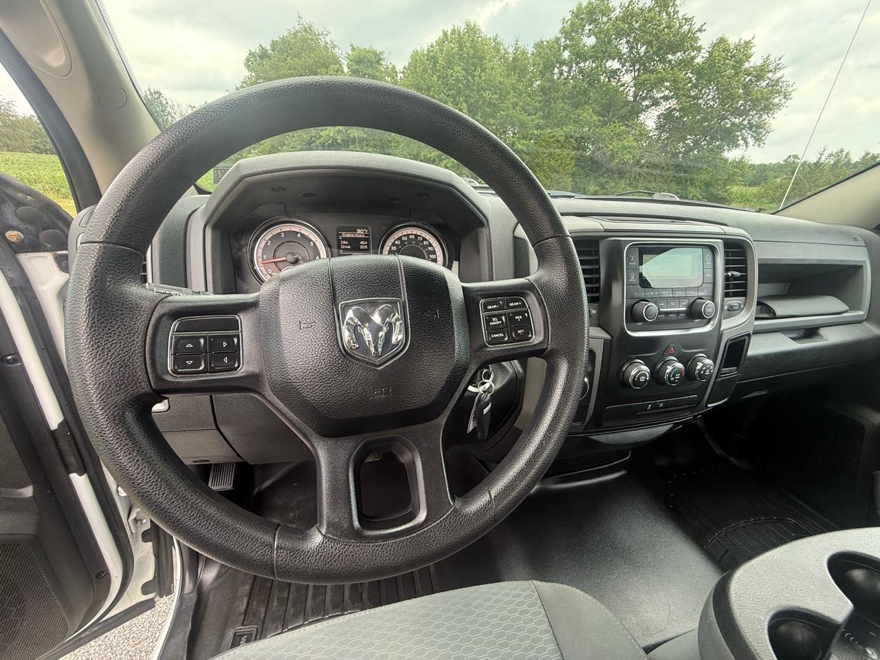 RAM 1500 Tradesman Regular Cab LWB 2WD 2018