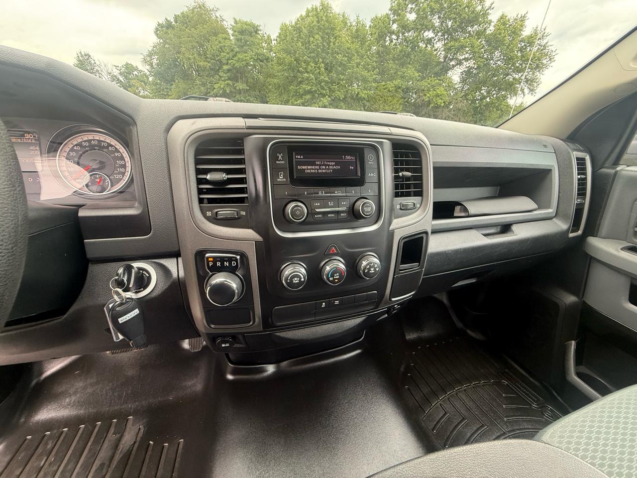 RAM 1500 Tradesman Regular Cab LWB 2WD 2018