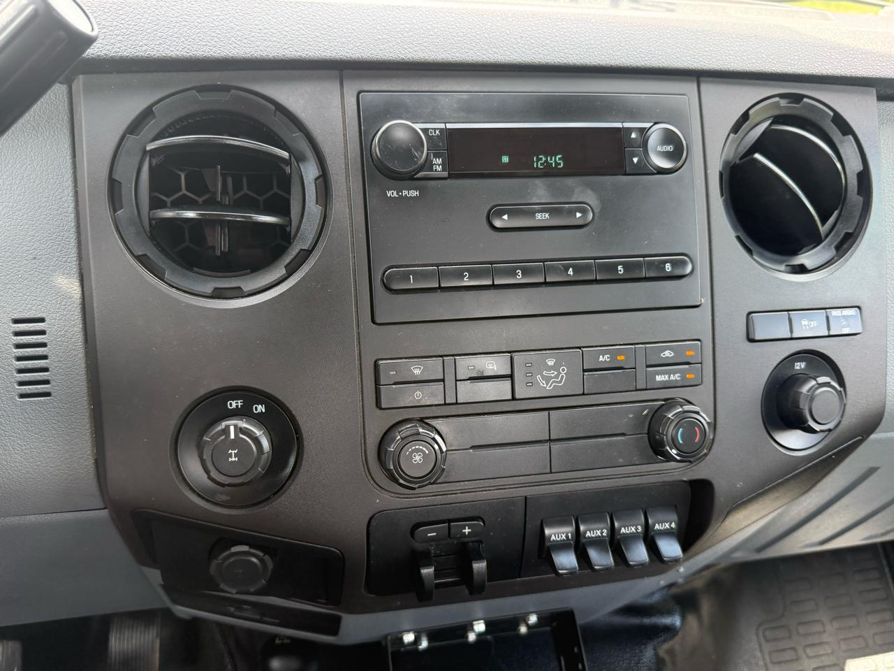 Ford F-350 SD XLT 4WD 2015