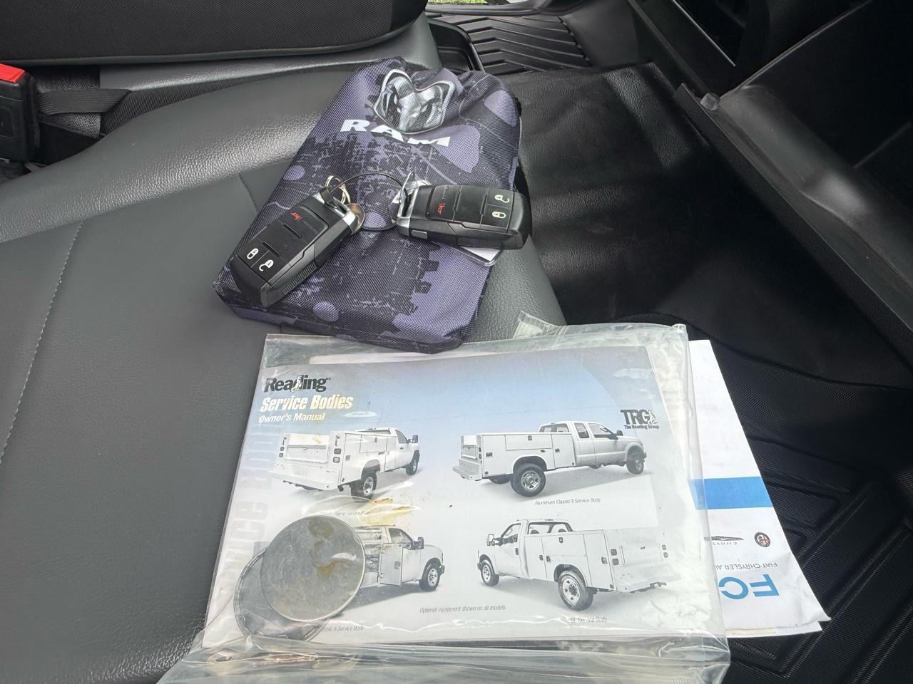 RAM 2500 ST Crew Cab LWB 2WD 2022