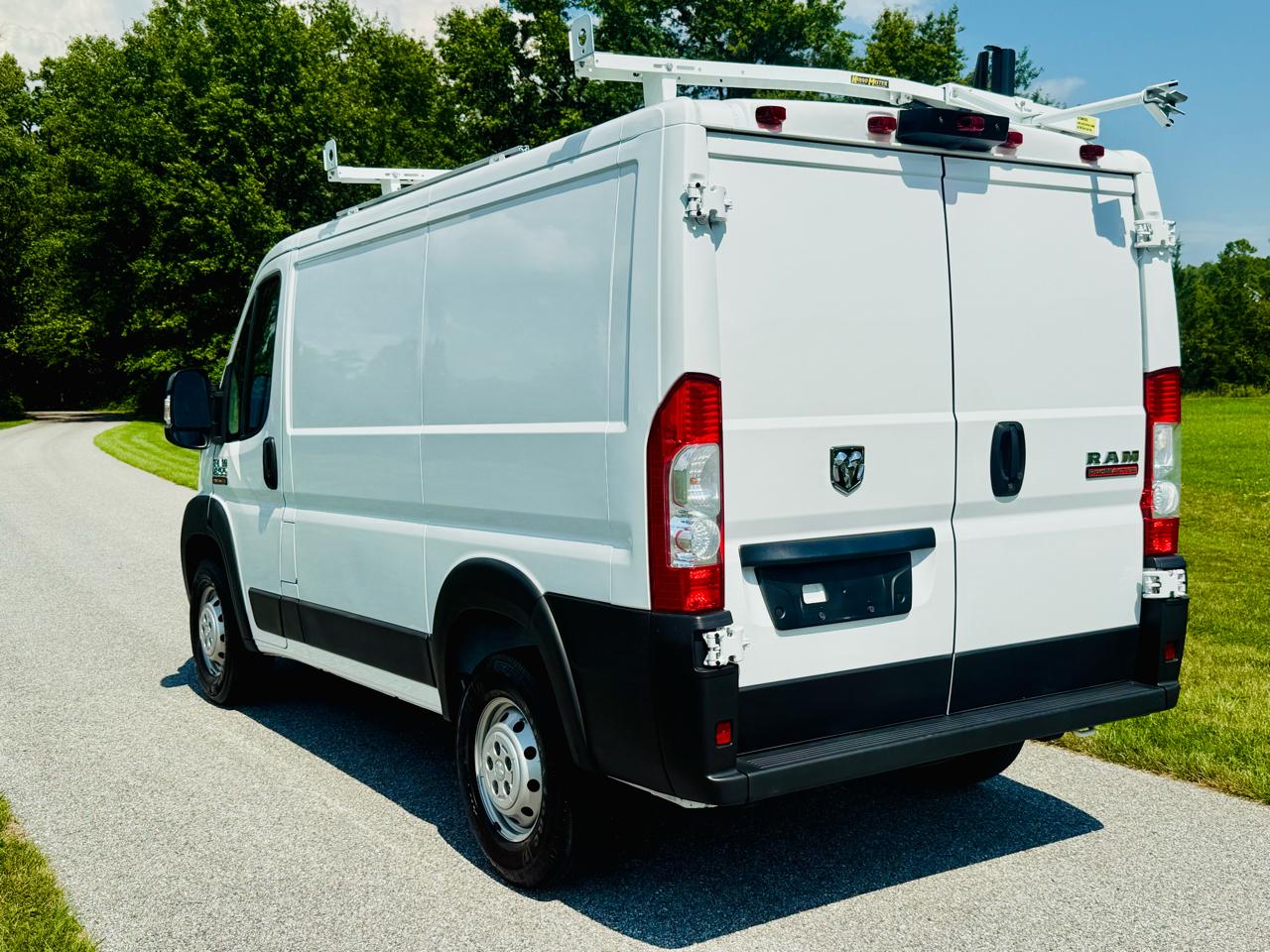 RAM Promaster 1500 Low Roof 118-in. WB 2021