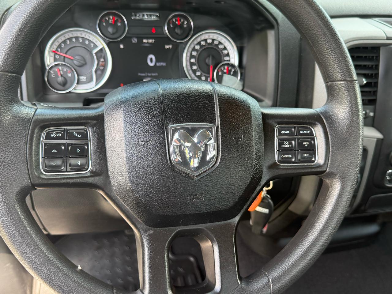RAM 1500 Classic Tradesman Regular Cab LWB 4WD 2022