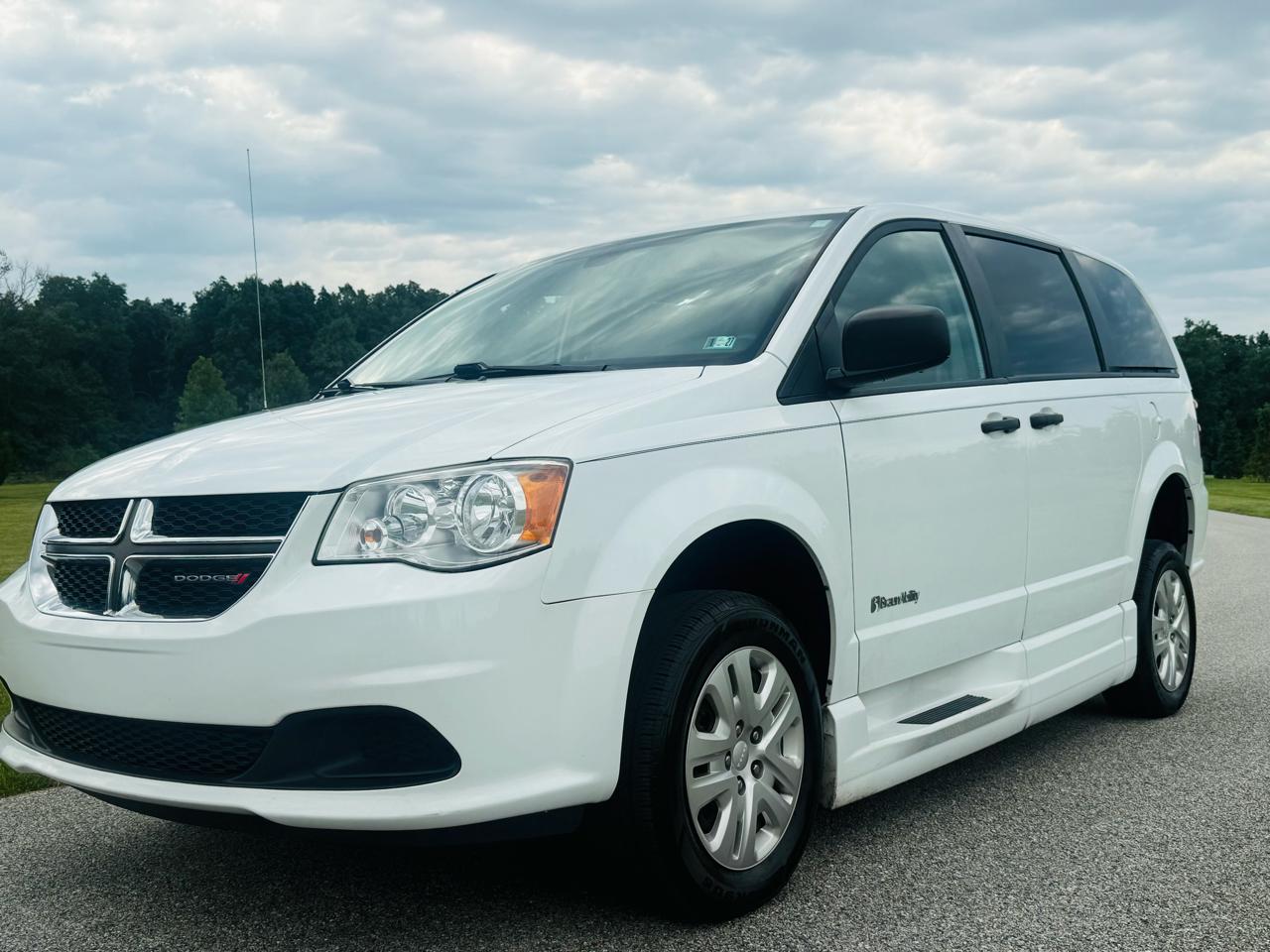 2019 Dodge Grand Caravan SE