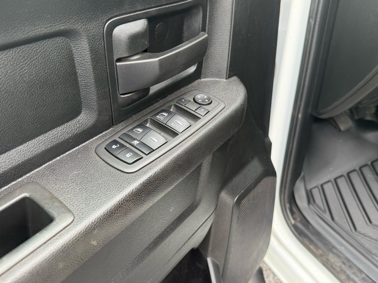 RAM 2500 ST Crew Cab LWB 2WD 2022