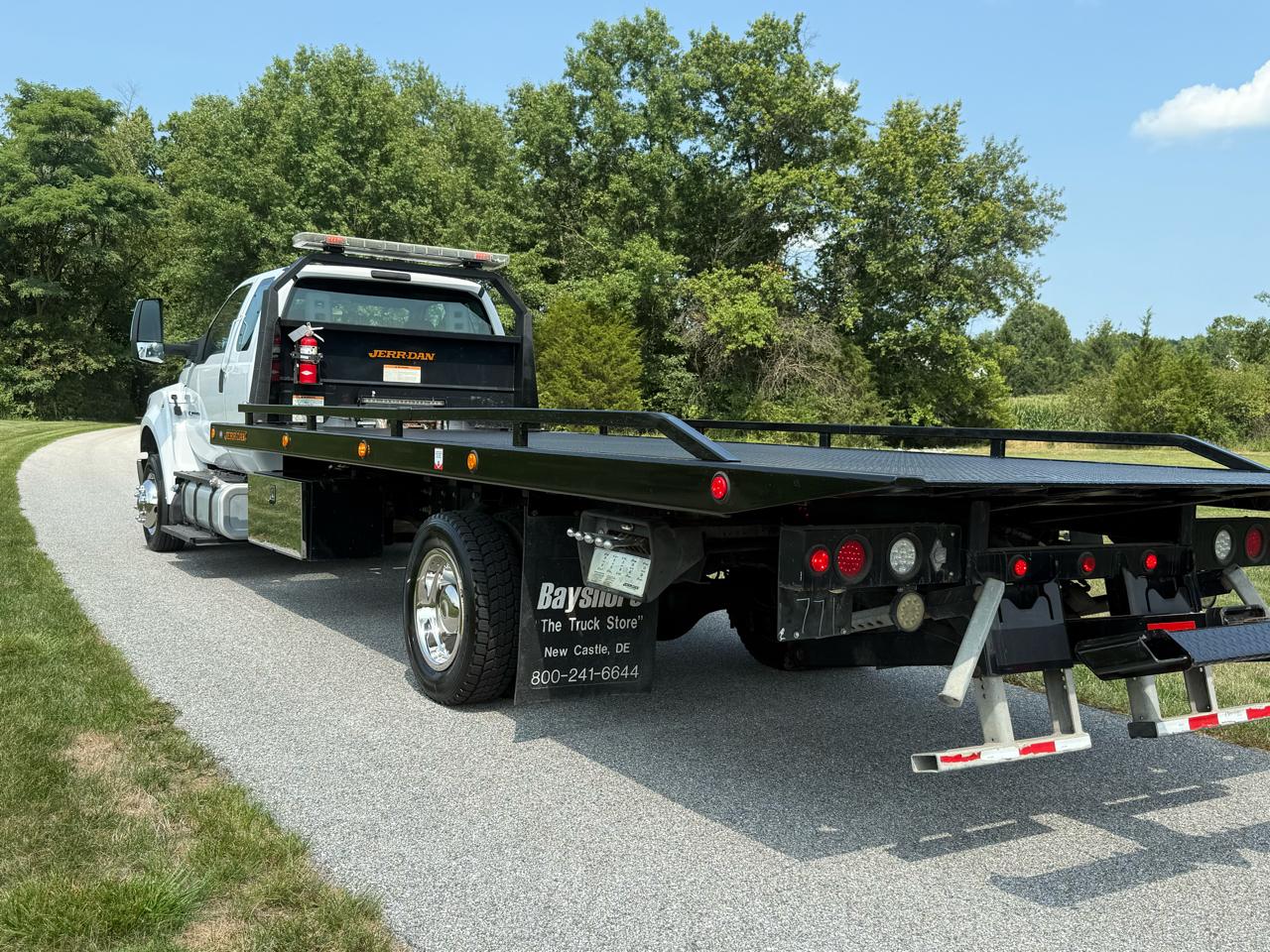 Ford F-650 SuperCab 2WD DRW 2016