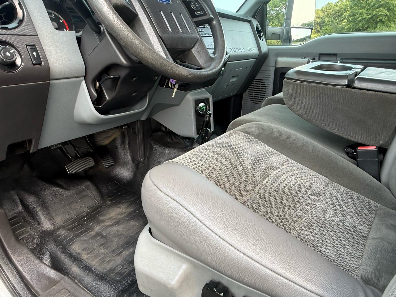 Ford F-650 SuperCab 2WD DRW 2016