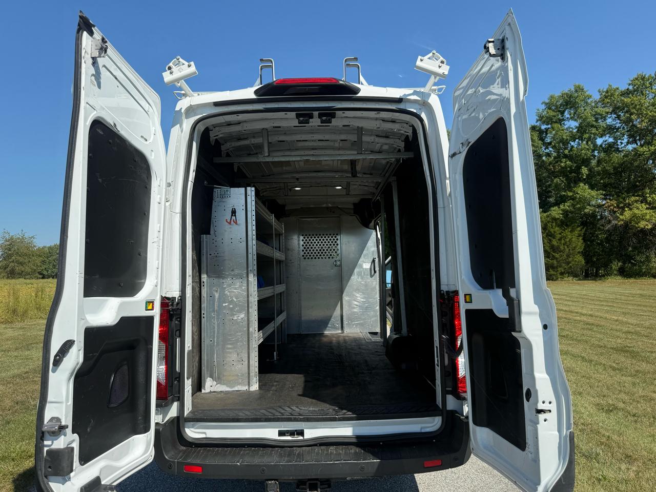 Ford Transit 250 Van High Roof w/Sliding Pass. 148-in. WB EL 2023