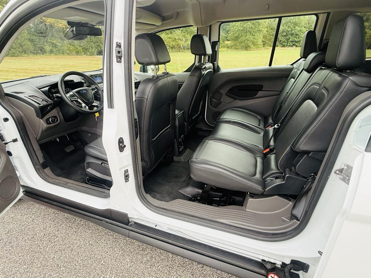 Ford Transit Connect Wagon XL w/Rear Liftgate LWB 2022