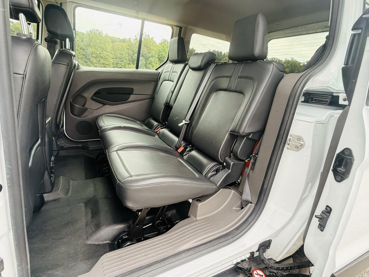 Ford Transit Connect Wagon XL w/Rear Liftgate LWB 2022