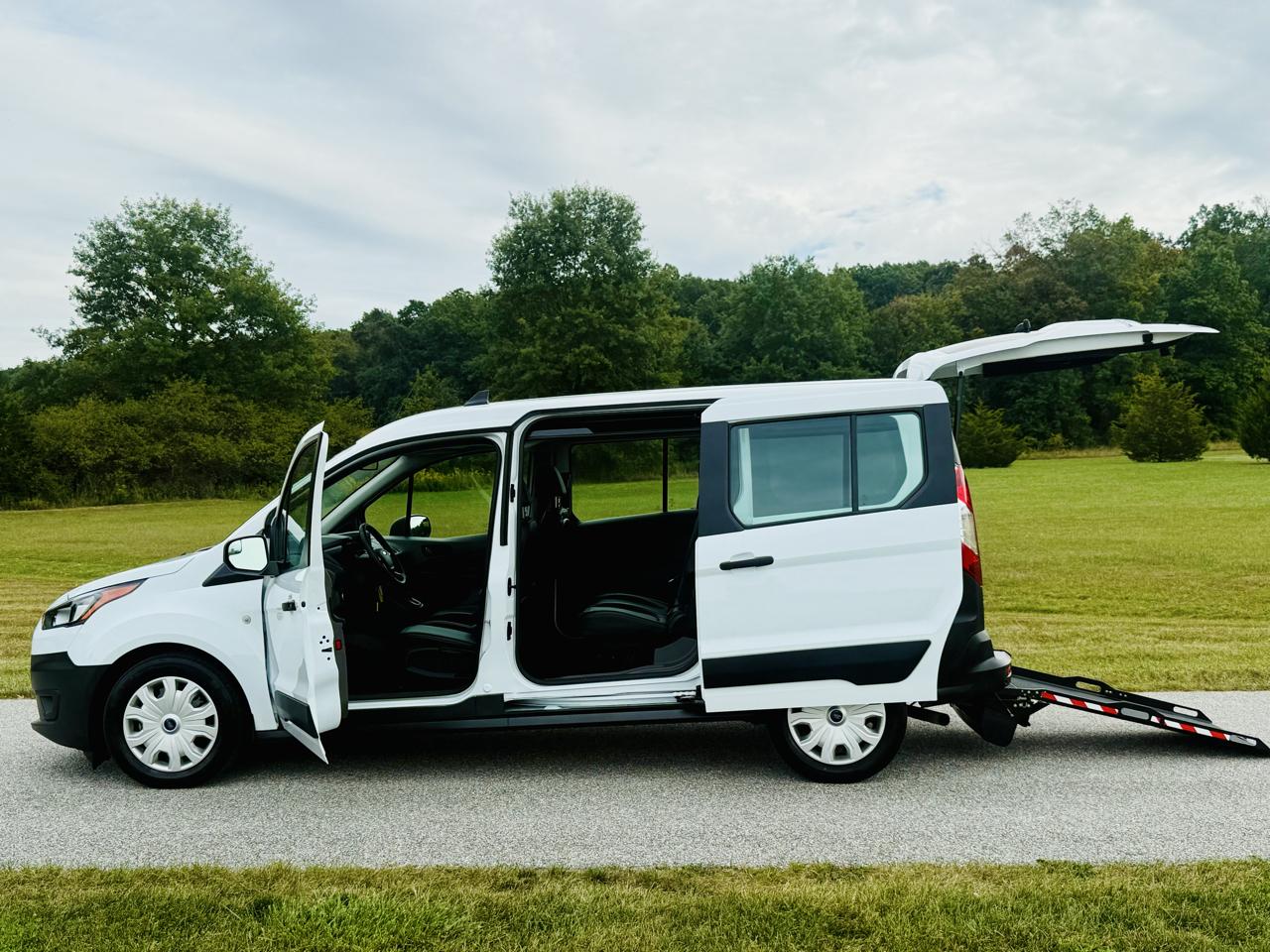 Ford Transit Connect Wagon XL w/Rear Liftgate LWB 2022