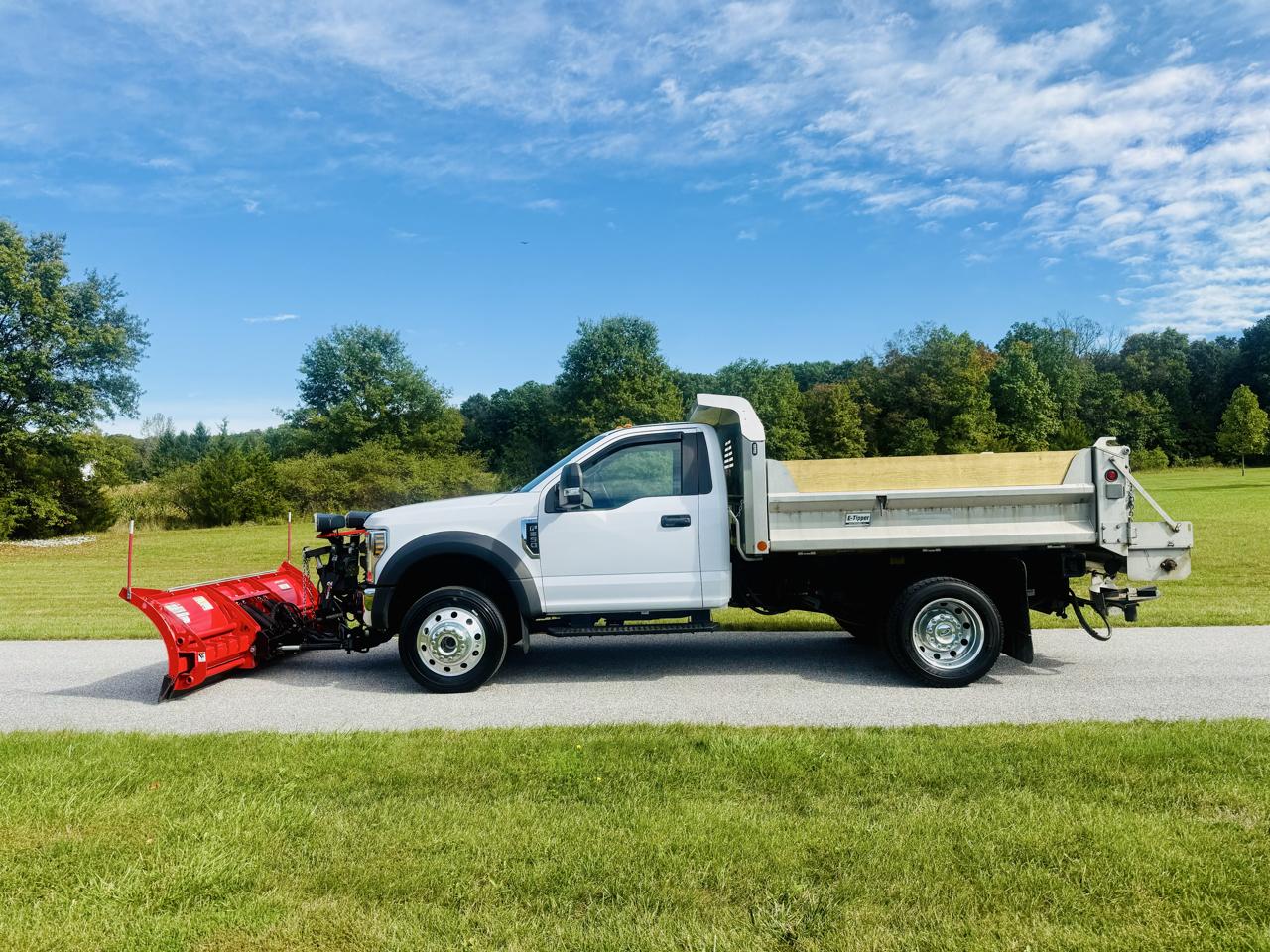 Ford F-550 Regular Cab DRW 4WD 2019