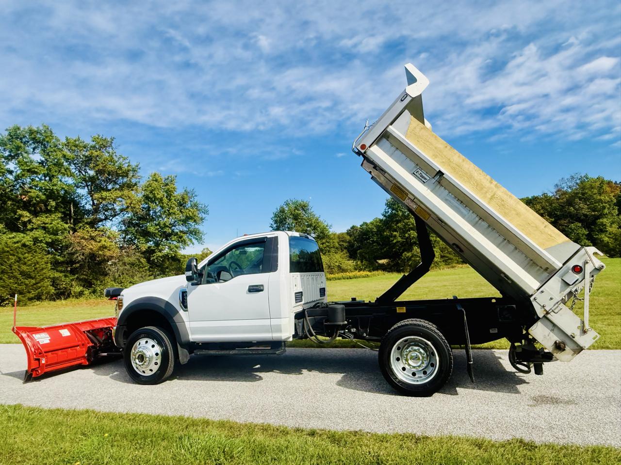 Ford F-550 Regular Cab DRW 4WD 2019