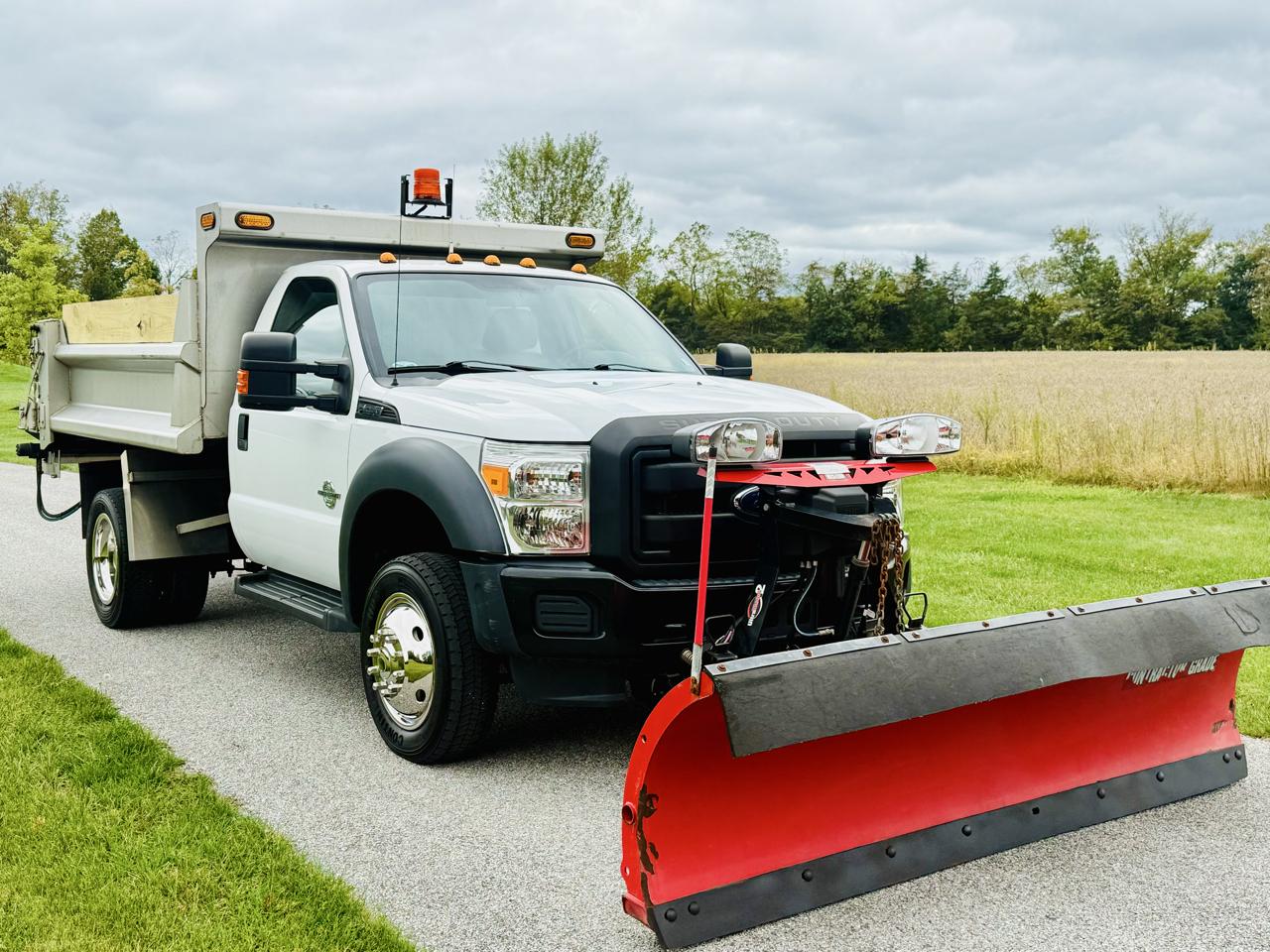 Ford F-550 Regular Cab DRW 4WD 2016